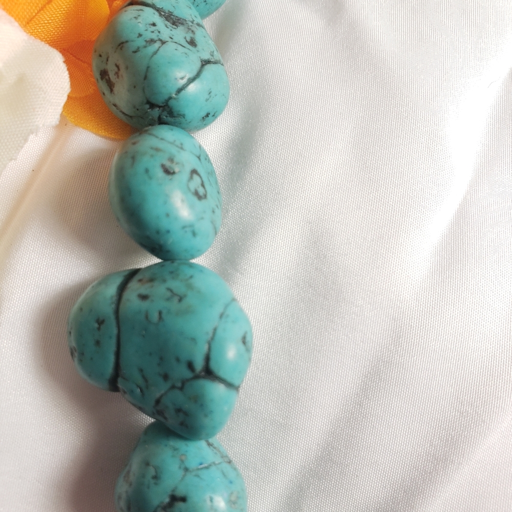 SALE!! Chunky Faux Turquoise Necklace - Picture 4 of 7